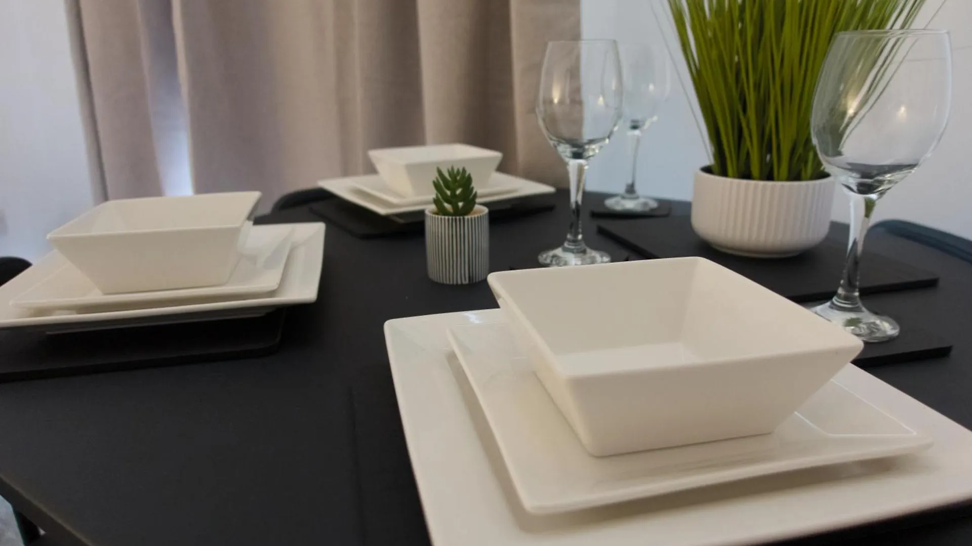 1 Bedroom Apartment - The Onyx Cheltenham