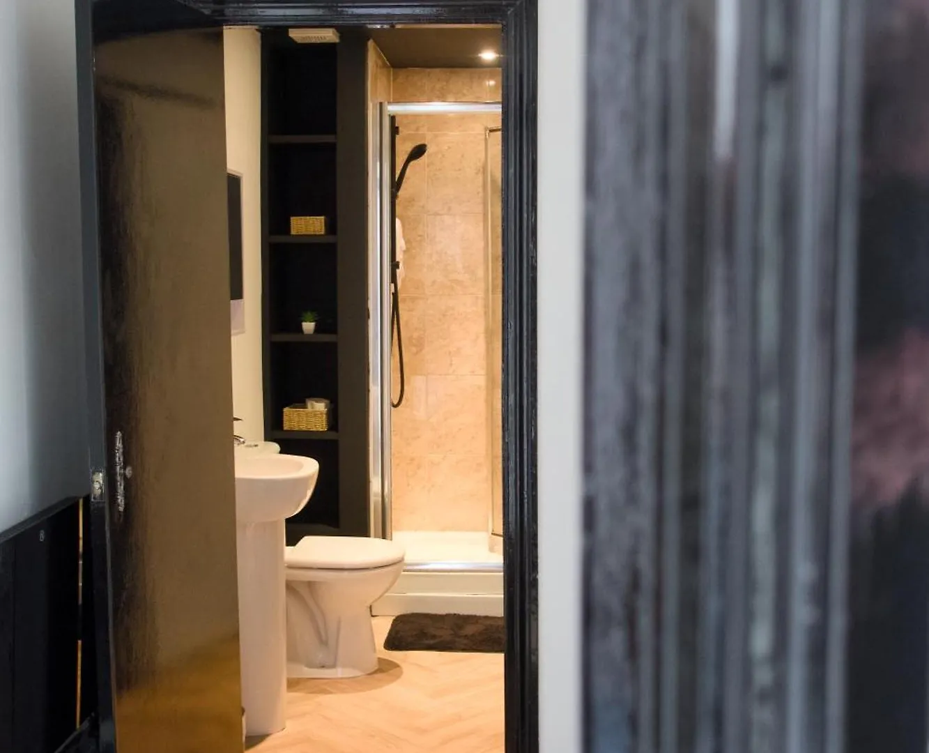 1 Bedroom Apartment - The Onyx Cheltenham